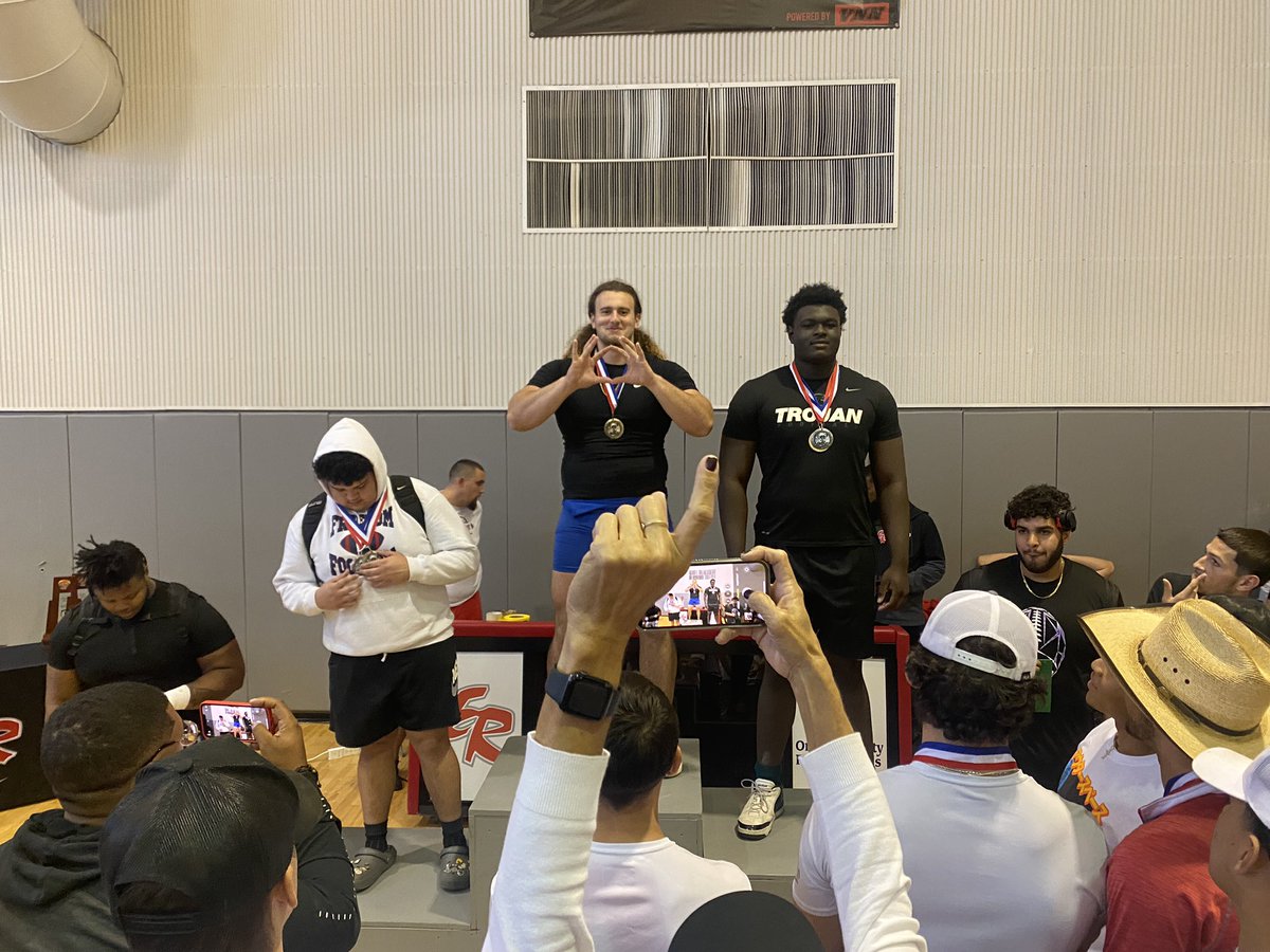 Geno Thompson tweet media