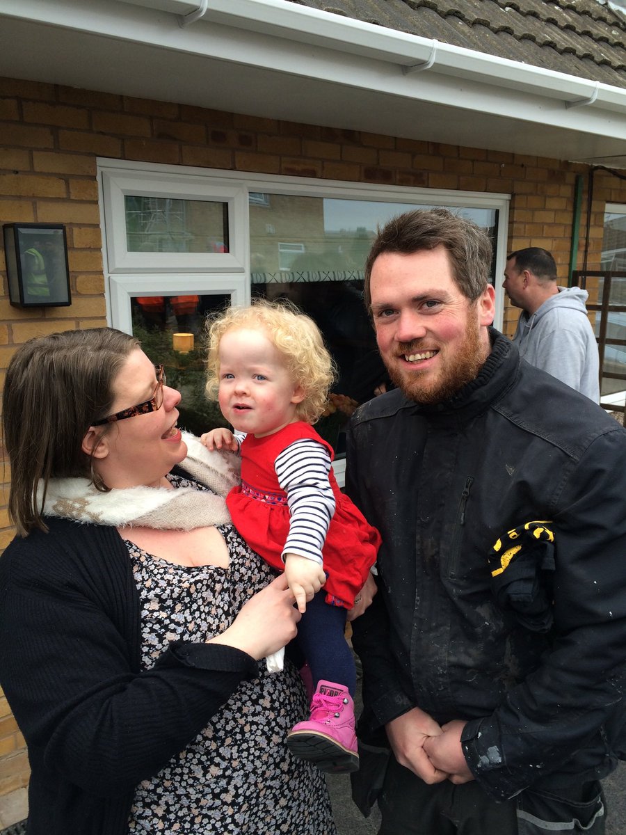 Ipsumuk's tweet photo. @MrNickKnowles @DIYSOS March 2015 in Loughborough ❤️#diysos https://t.co/FfgZauLP0n