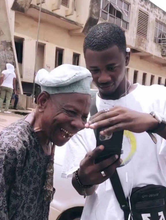 lord_IY's tweet photo. Everyone is talking about how the pictures sold as an nft and that nft is this, nft is that…good but

how about we actually talk about this guy first? The love? The fact that he kept his promise? The fact he changed a life? I’m inspired 👏♥️♥️ https://t.co/cljG72aiZy