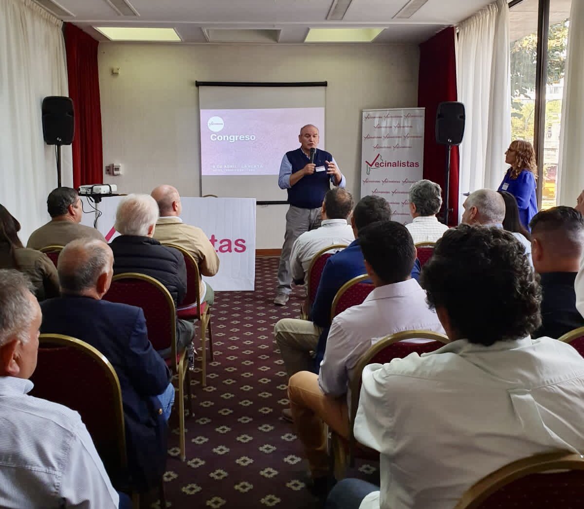 juancjuarez11's tweet photo. Congreso #Vecinalista en #LaPlata en el Hotel Corregidor
los #municipios de Ezeiza, Cañuelas, Avellaneda, Gral La Madrid, Presidente Perón, Lujan, Mercedes, Ensenada, Merlo, Mar del Plata, Necochea, Morón, Berisso, Vicente López, Olavarría, San Nicolás, Bragado, entre otros. https://t.co/3t9THwSuAv