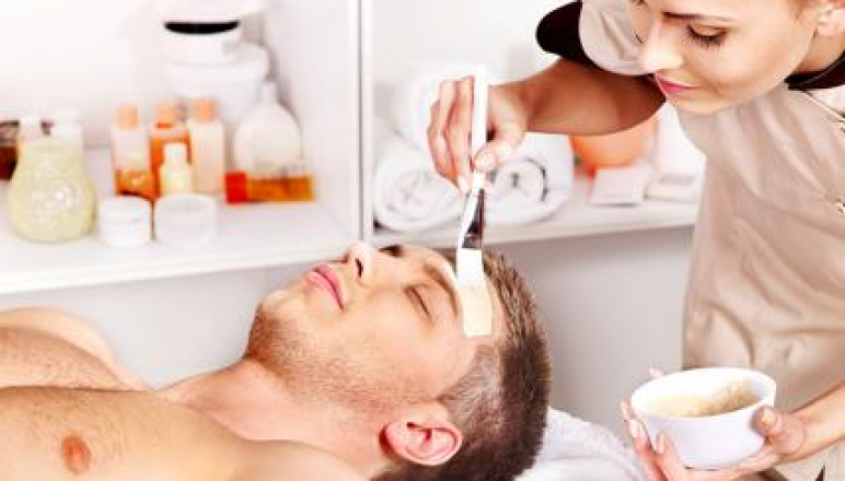 О боже, какой мужчина: Как дольше сохранить мужскую привлекательность и моложавый вид рассказали специалисты

Один из стойких мифов о мужчинах: не прикладывая больших усилий, они способны хорошо и молодо выглядеть в любом возрасте. Старость к ним… dlvr.it/SNHgGS