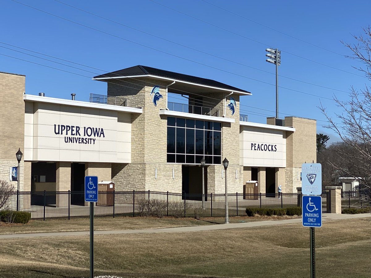 TannerClasen's tweet photo. Thank you for the invite @Coach_TMorrison &amp; @CoachParling! Had a great time at the junior day and would love to learn more! @Upper_Iowa_FB https://t.co/r9dsBUie6c