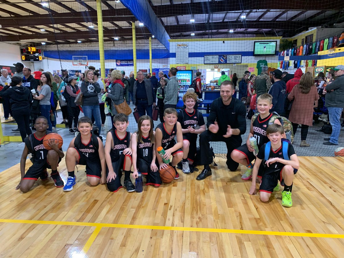 coachbenppt's tweet photo. Proud of @OhioCrossover 5th grade Red Squad! Way to play with intensity! Semi final run in an older bracket! It’s a blessing to be a part of your development! https://t.co/UrqXQ1hc4Z