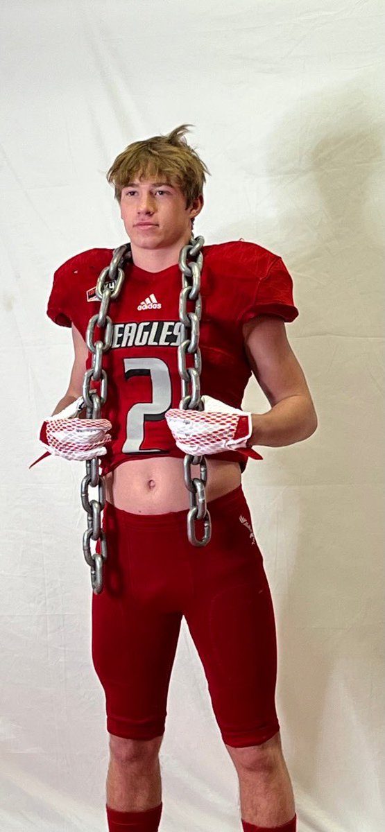 Big thanks to <a href="/EWUFootball/">EWU Football 🏈</a> for the great unofficial visit today! Big thanks to <a href="/CoachGHardin/">Greg Hardin</a> <a href="/CoachChapin/">Jim Chapin</a> <a href="/CoachBestEWU/">Coach Aaron Best</a> It was great to see what these guys were all about. More pictures coming soon…