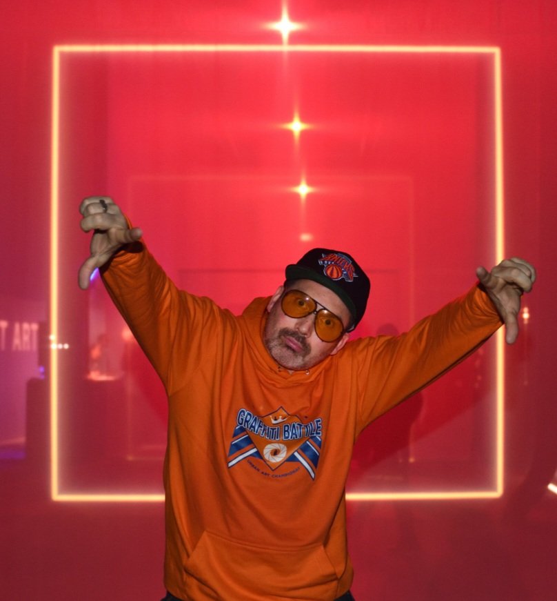 After my showcase at the Expo World Exhibition in Dubai, I decided to bring the @BeatboxBattle production into the Metaverse. This was a life changing decision because after 20 years real life events, I am creating now a audiovisual 3D world called #BeatboxVerse 📷 Michael Wittig