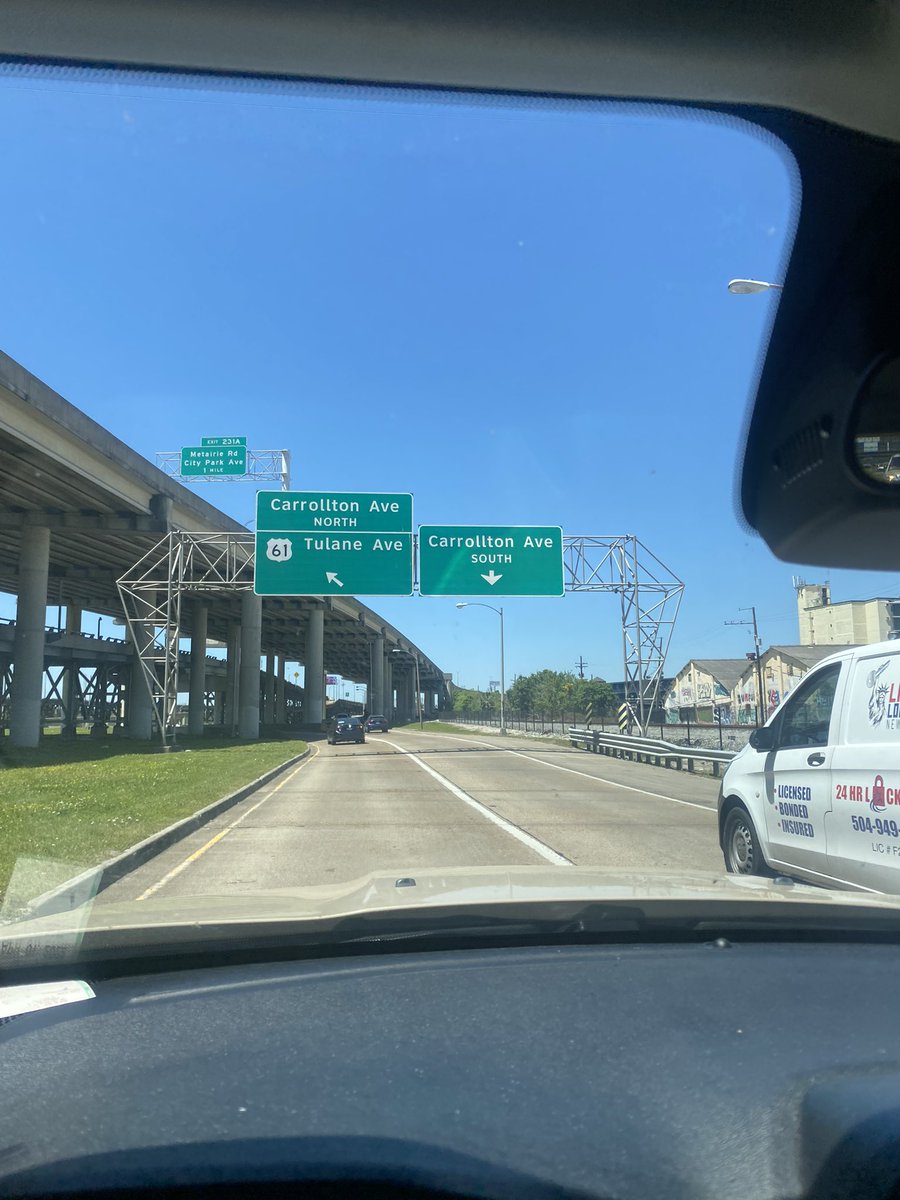 IsisAlston_'s tweet image. This exit right here be fucking some y’all up. 😂