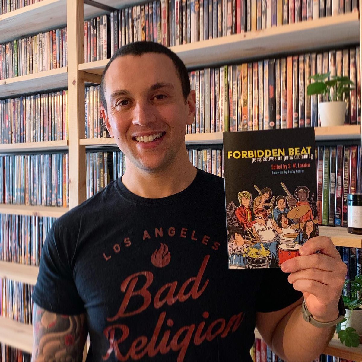 TheMikeFury's tweet photo. Excited to get hold of #ForbiddenBeat, a new book with cool perspectives on punk rock drumming. This music has always been a huge part of my life and shaped a lot of what I do. Foreword by my friend &amp; mentor @LuckyLehrer feat many greats like @wattfrompedro @JimVermin &amp; more 🥁🔥 https://t.co/vNH0xdWPPs