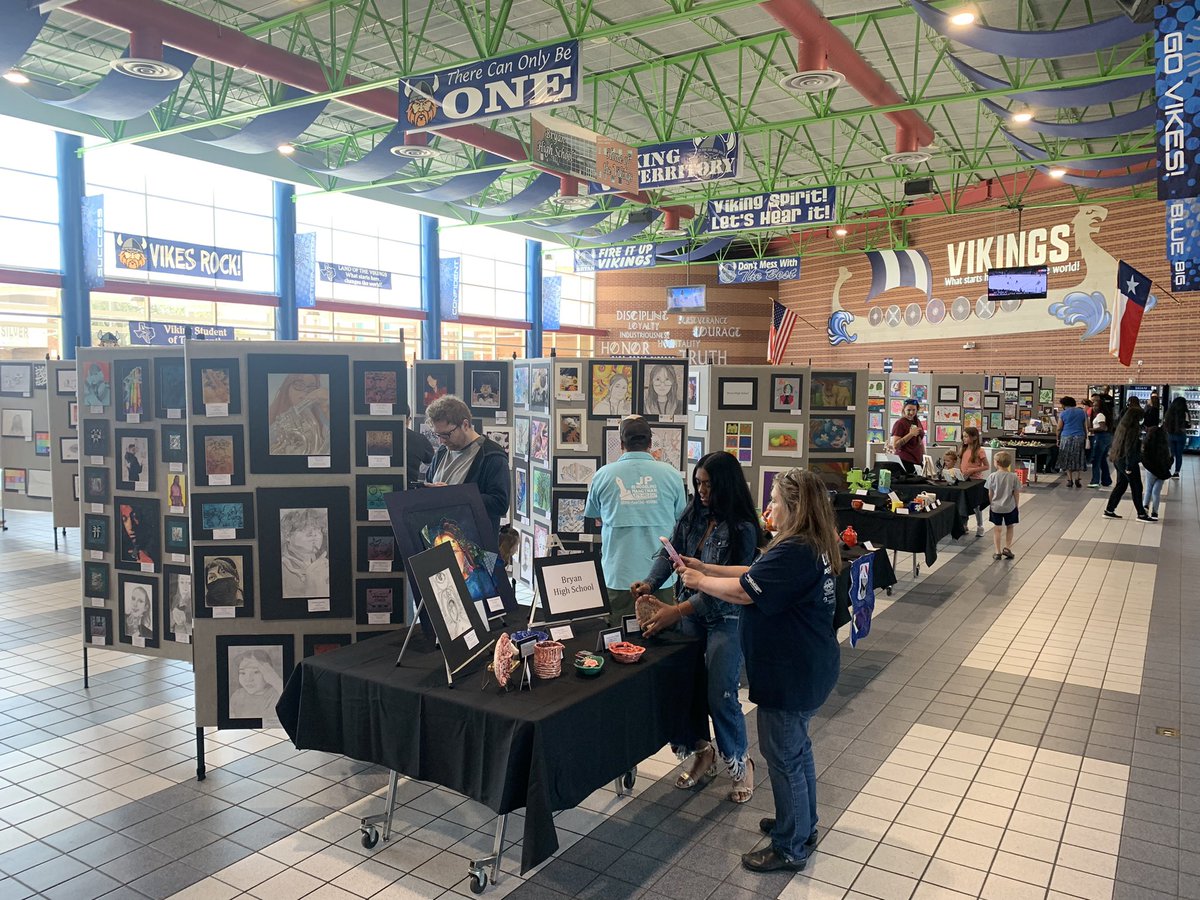Wonderful to see all the talent and creativity on display at the @BryanISD Artfest! #bcstx #destinationbryan