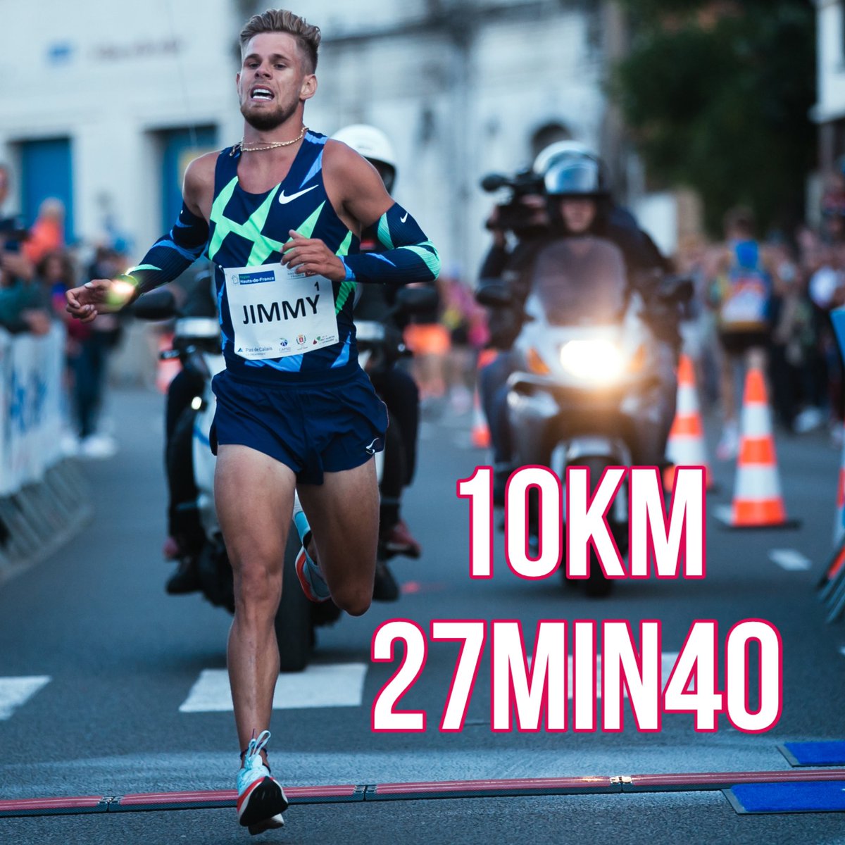 RUN_IX's tweet photo. 🚨 OFFICIEL ! Jimmy Gressier (🇫🇷) sacré champion de France du 10 kilomètres en 27min40 ! Moyenne stratosphérique de 2:46/km et 3ème chrono Européen de l’histoire 🔥🔥 En solitaire de A à Z. MONSTRUEUX !!!! 

(📸 Photo by Capture My Sport) https://t.co/sAsWdN9qC9