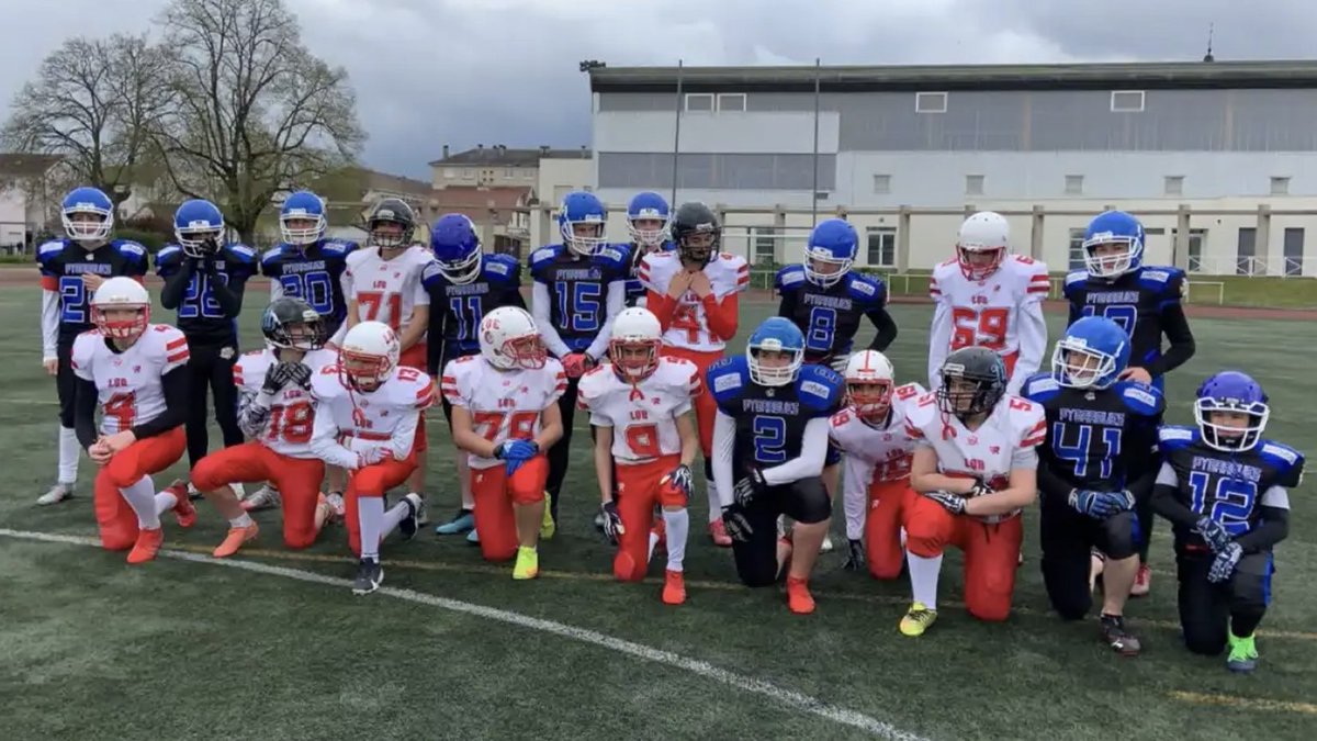 Ce samedi après midi, c’était la première sortie pour nos U16, à Songis, face aux gladiateurs de la queue en brie.
#pygargues #troyes #footballamericain #U16