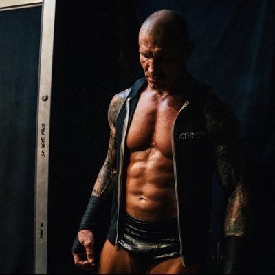 RKOVipcr's tweet photo. #NewProfilePic https://t.co/vVrs98aXKk