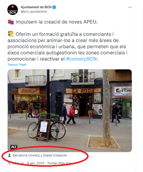 antroperplejo's tweet photo. L'Ajuntament de #Barcelona, part #PSC, fa publicitat a Twitter sobre la plaga de les #APEUS i etiqueta a la foto a una escola de negocis amb problemes financers. Jo crec que està tot dit, no? https://t.co/6q6DE2C65i
