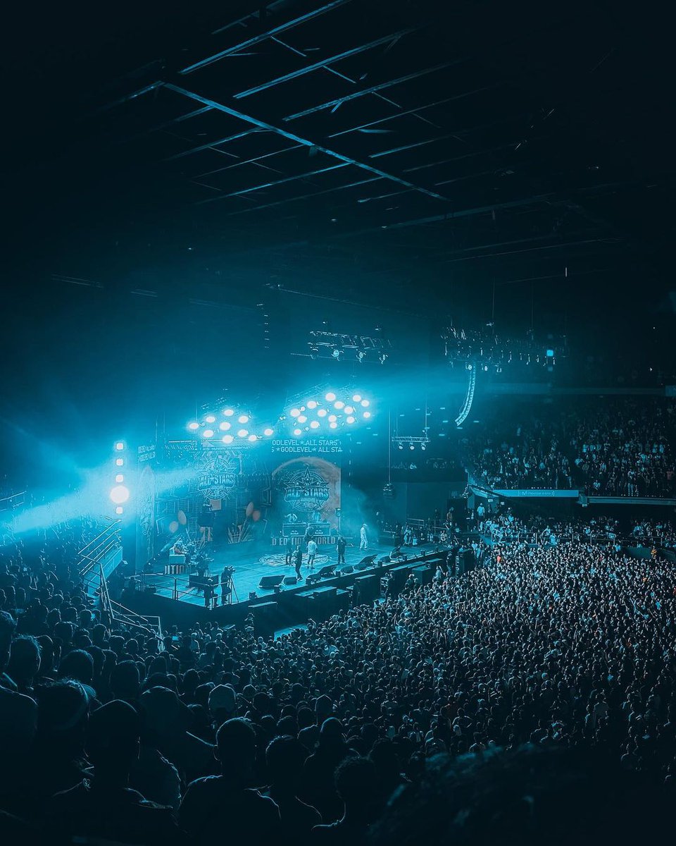 Rapstyle10_'s tweet photo. Mirá hasta donde ha llegado el freestyle... 😍

La primera God Level en Colombia y asistieron más de 13 mil personas al Movistar Arena 🇨🇴🔥. 

📸: @richieseg https://t.co/FQW6CBEw6B