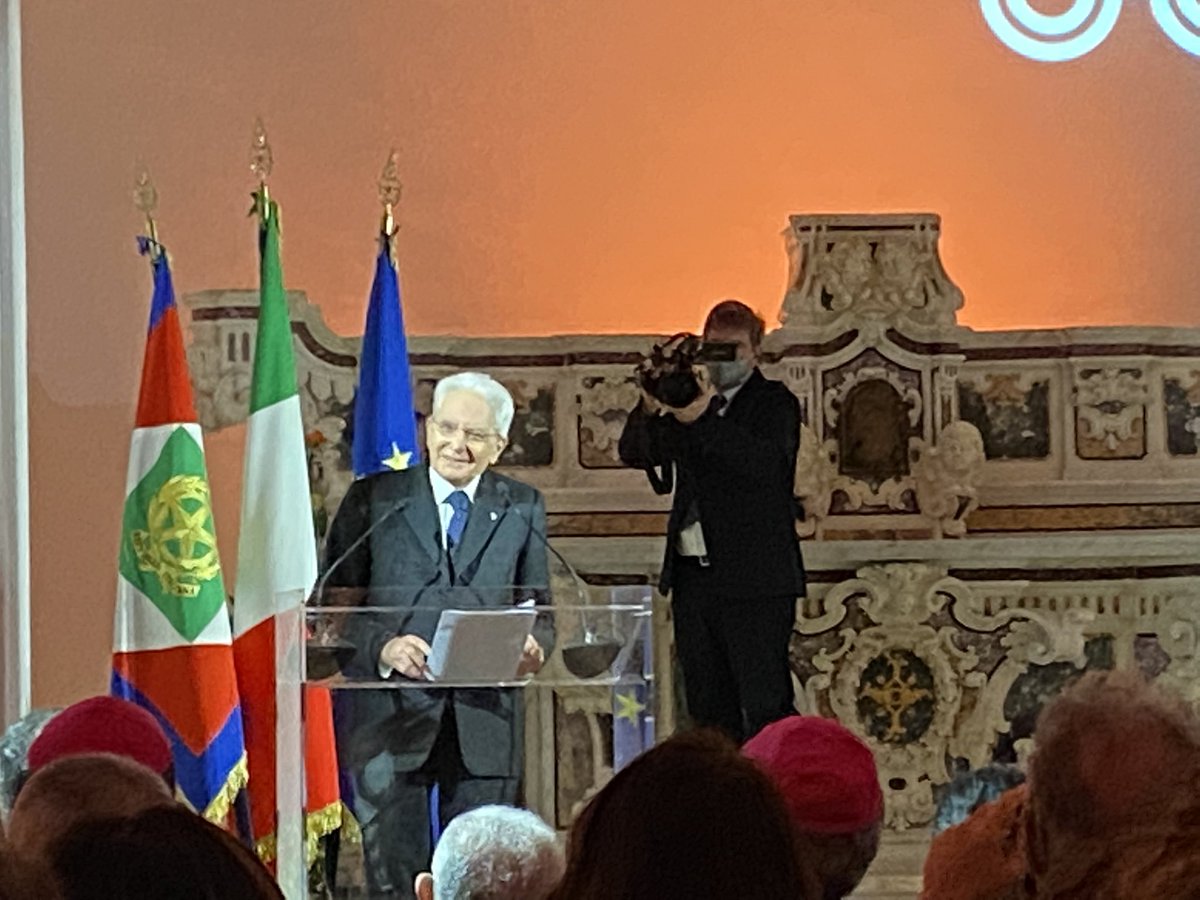 Massimo_Frau's tweet photo. #Procida22 e il saluto del Presidente https://t.co/yWcENkx4yR