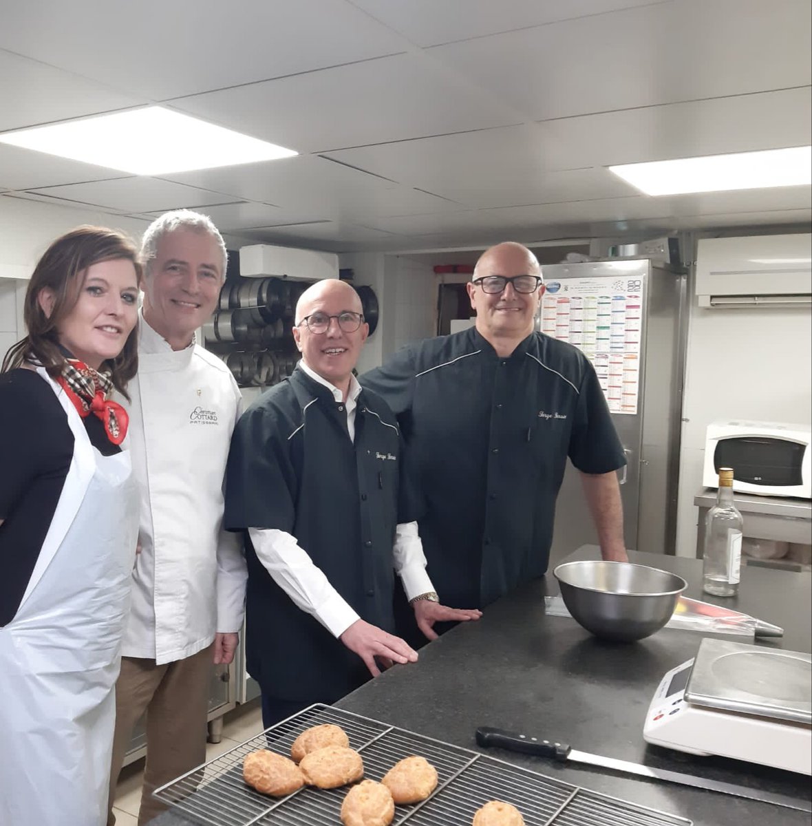Dans le cadre du Printemps de la Proximité, <a href="/ECiotti/">Eric Ciotti</a> est devenu "pâtissier d'1 jour", au côté de Serge Serain de la Pâtisserie Cappa et de Christian Cottard Vice Président de l'U2P06. Le Député a confectionné un gâteau emblématique de la Maison "le Marquis"