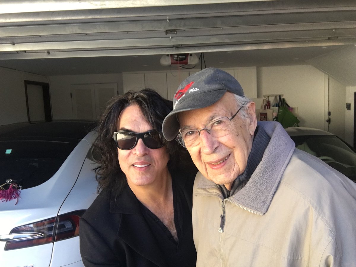 Thank 116,000 Of You For Acknowledging My Dad.Tell your parents how much you’ll miss them when they’re gone. Tell them how much you love them and remind them of all the memories you cherish. What you do today will give you peace of mind and comfort tomorrow. I’m blessed.