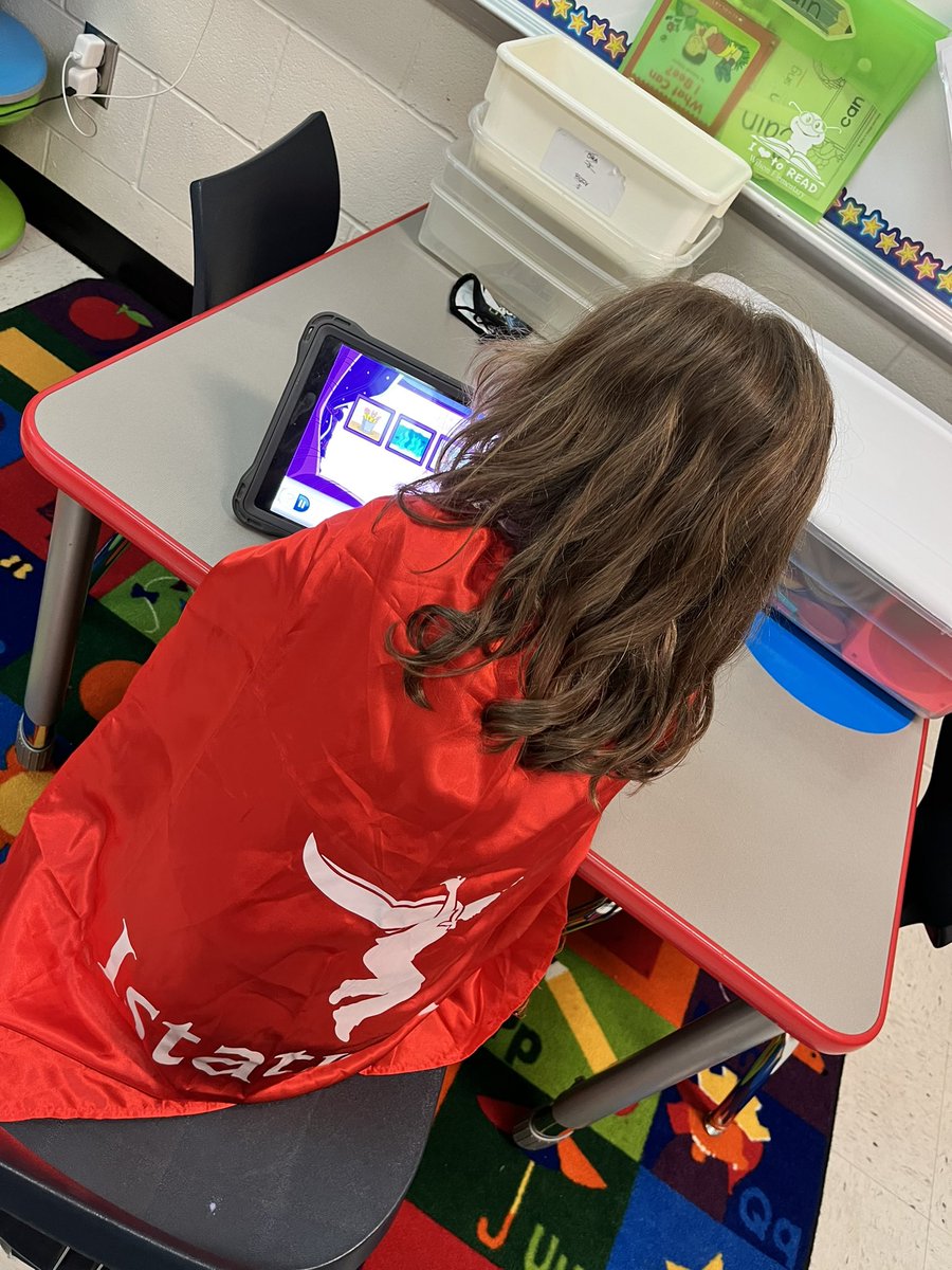 mrs_jander's tweet photo. Proud teacher alert! Working hard to show what they know. So much growth to be excited about! In PreK we play, learn &amp; grow together🍎 @NolaKWilson https://t.co/jPpMe889RK