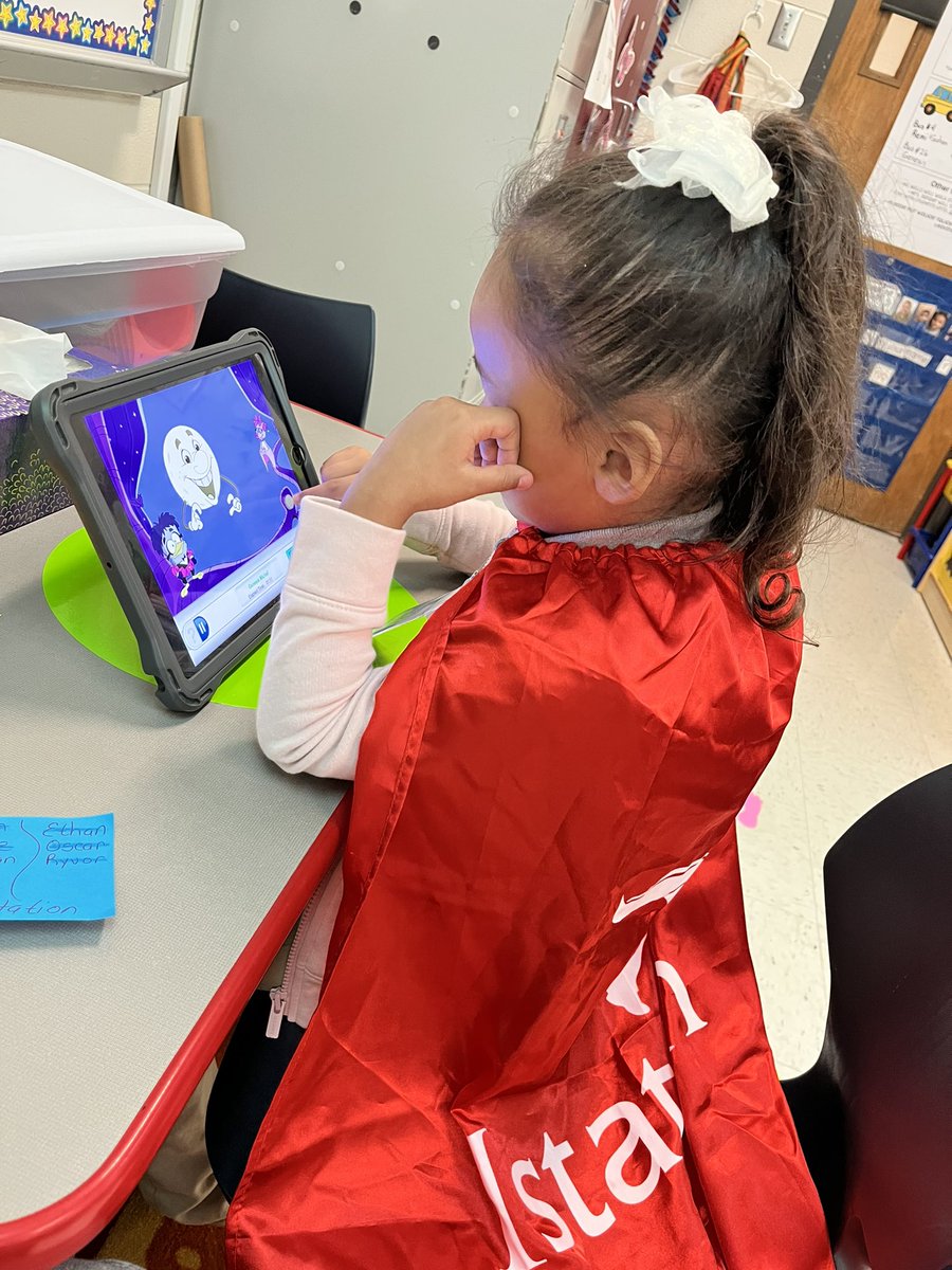 mrs_jander's tweet photo. Proud teacher alert! Working hard to show what they know. So much growth to be excited about! In PreK we play, learn &amp; grow together🍎 @NolaKWilson https://t.co/jPpMe889RK