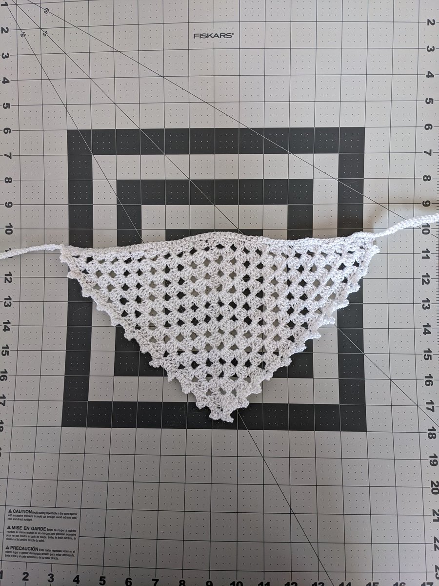 ElliettesH's tweet photo. Crochet bandanas: $15 each. Only 1 each available in the solid colors and limited amounts of the multicolor bandanas. Solid color bandanas are thicker and a little bit stiffer than the multicolor ones, but they lay the same way. DM to order https://t.co/L5nOXSO5eR