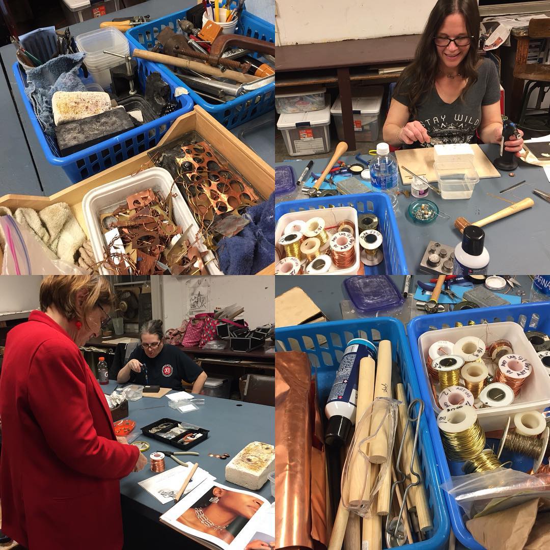 Classes that have just begun -
conta.cc/3x9JXqN
#reliefprinting #printmaking
conta.cc/37xfdoS