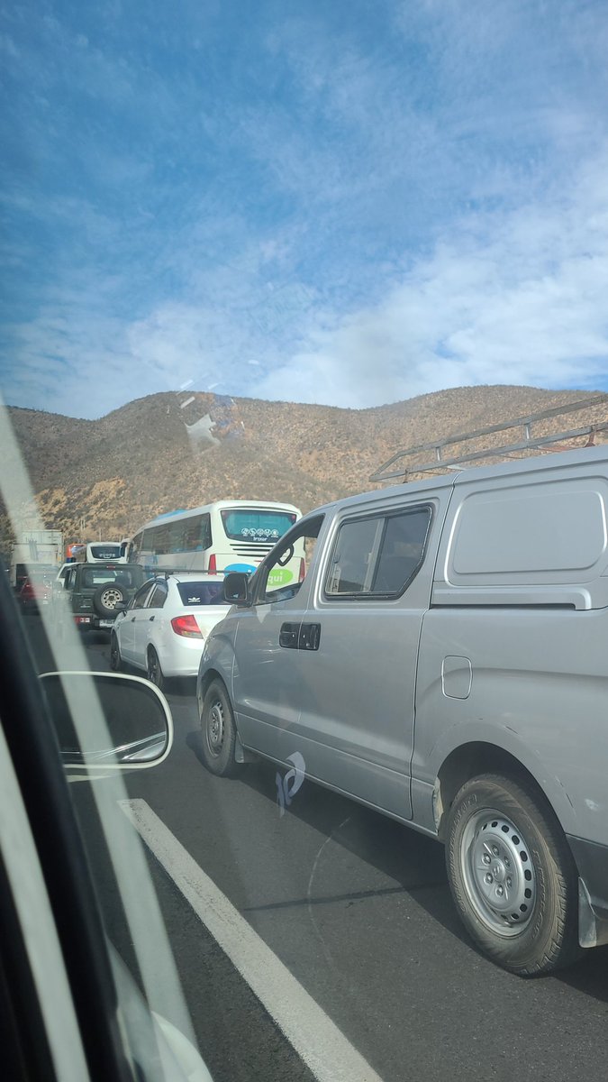 daniela_more's tweet photo. Taco horrible en #ruta 68!!! https://t.co/wF4z30JbOQ