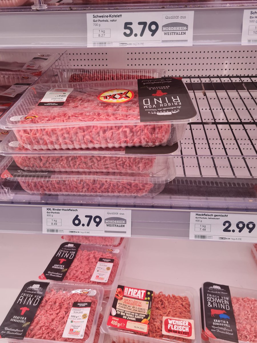 Nun wirds also heftig !!!!
1 KG hackfleisch 10 Euro ? hallo ????????