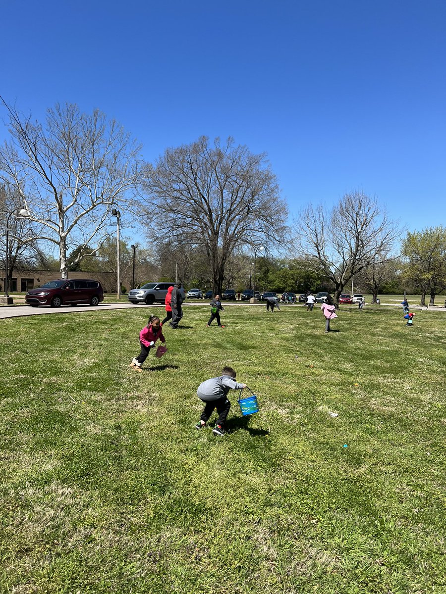 Lynn Doles tweet media