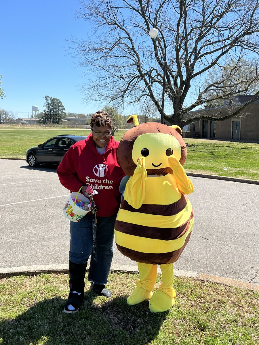 Lynn Doles tweet media