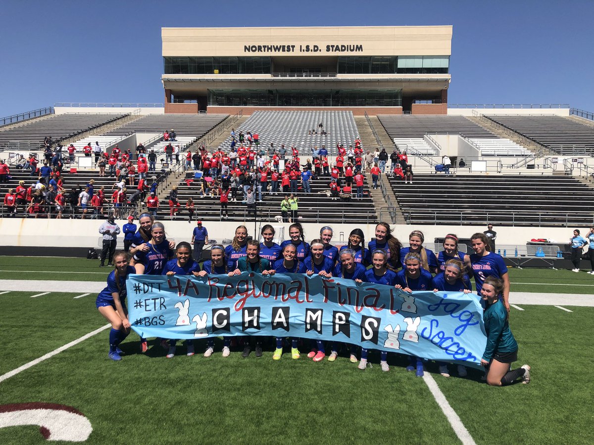 Jagsoccergirls's tweet photo. Regional Final Champions vs Argyle 2-1! Round 🐰🐰🐰🐰🐰
Too say the girls battled is an understatement, so PROUD of this TEAM!!
G: Brynn, Jules 
A: Kerry
Team defense and great GK play, all match long!
TY to all of our fans for the support, truly AMAZING! 😊
#ETR22 #DTT22 #BGS22 https://t.co/ScPXN28Dc2