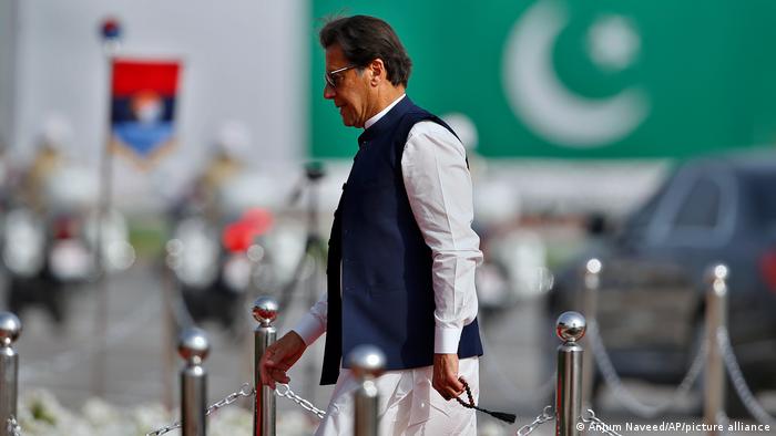 TI__IIII's tweet photo. #عمران_خان
في زمن العبيد لا يحق لك أن تكون حراً .. https://t.co/l6Sk1D8AMd