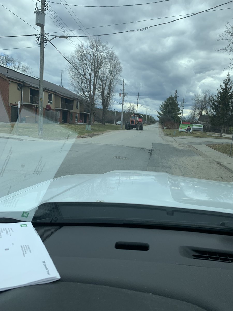 Harry(Nicer hair than a Breck Girl)Bennett tweet media