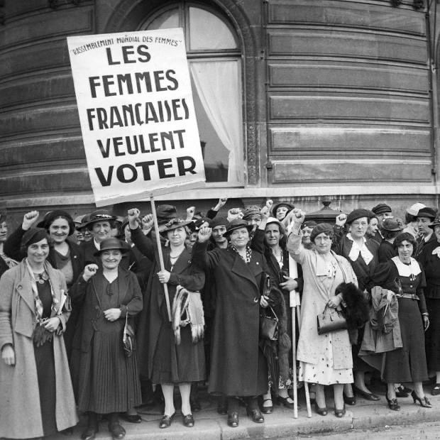 En l’honneur de ces pionnières qui se sont battu pour ce droit, et on parce sur d’autres meurent pour la démocratie dans le monde, allons voter. #electionpresidentielle2022