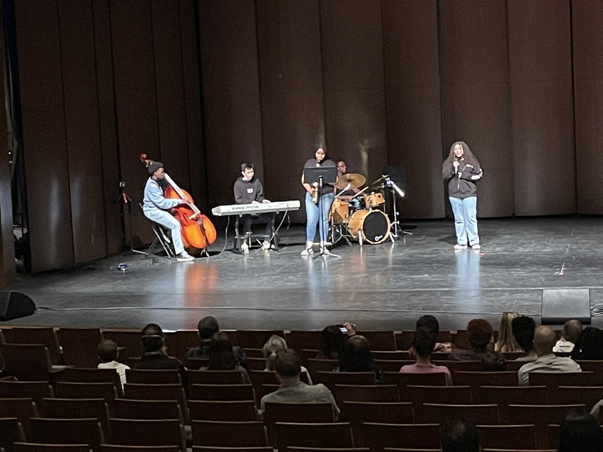 Sean Tellez tweet media