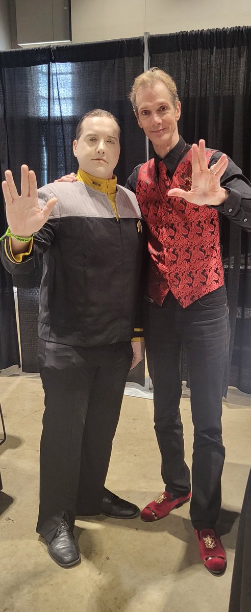 CyberQuaker 🖖 tweet media