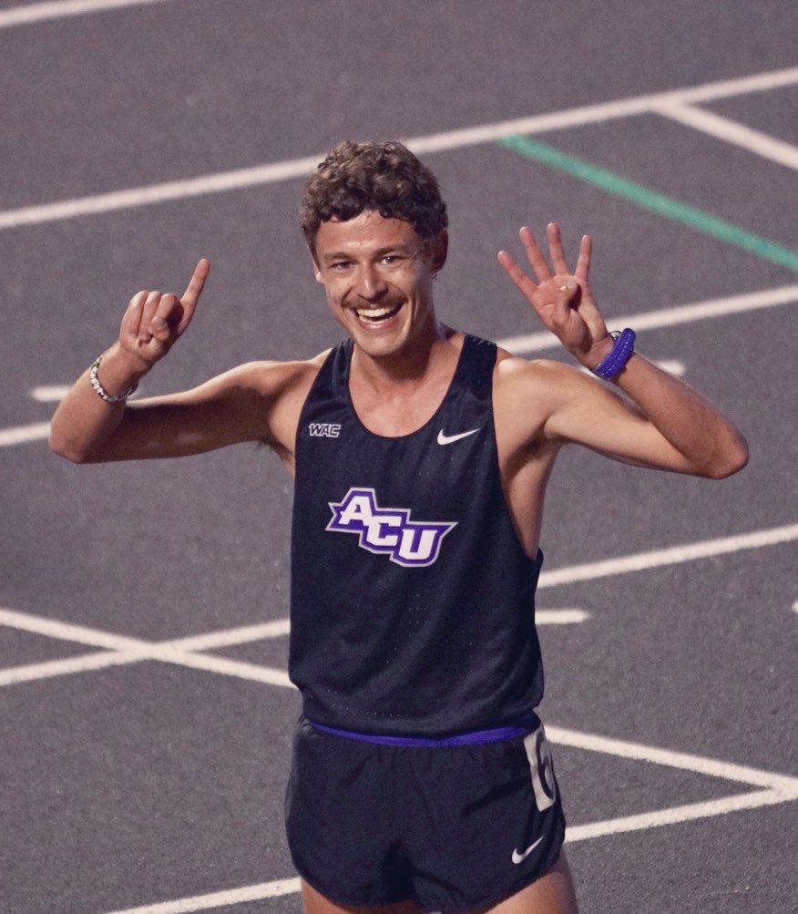 danaembree's tweet photo. #sub15club
Hard work pays off, @gabeembree https://t.co/p6lrVwmd3n