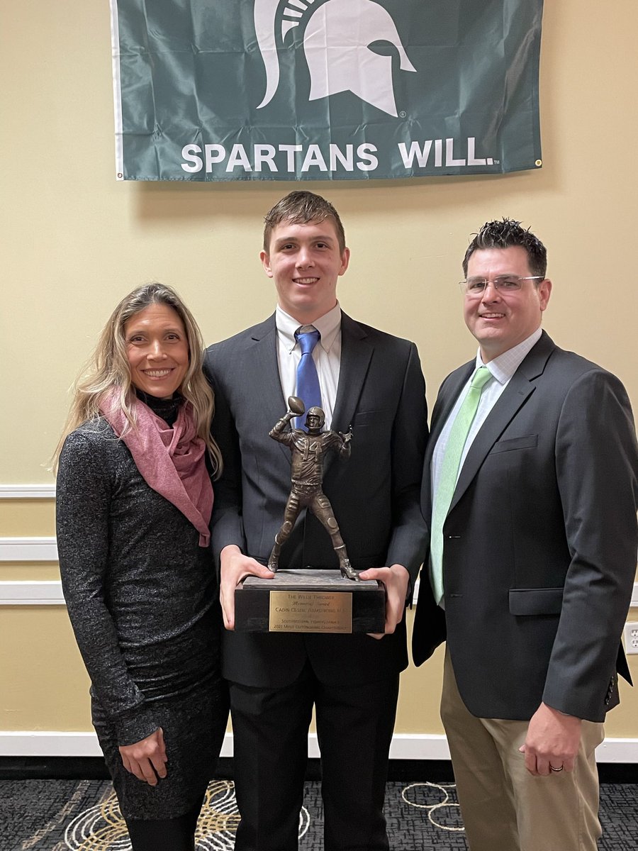 Very blessed to be selected as the most outstanding quarterback in Western PA. I can’t thank my coaches, teammates, family, community, and committee enough for awarding me with the second annual Willie Thrower Award! <a href="/BlueCollar_AHS/">Blue Collar Football</a> <a href="/CoachFabianAHS/">Frank Fabian</a> <a href="/AHSRIVERHAWKS/">Armstrong River Hawks</a> <a href="/rivhawkfootball/">Armstrong River Hawks Football</a>
