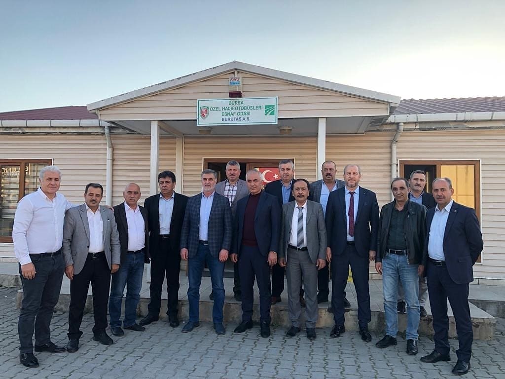 NiyaziGoger_'s tweet photo. TÖHOB'un Bursa'daki Yönetim Kurulu toplantısına katılarak, toplu taşıma esnafımıza yönelik yapılacak çalışmalar üzerine istişarede bulunduk. https://t.co/YepLs9qMD0