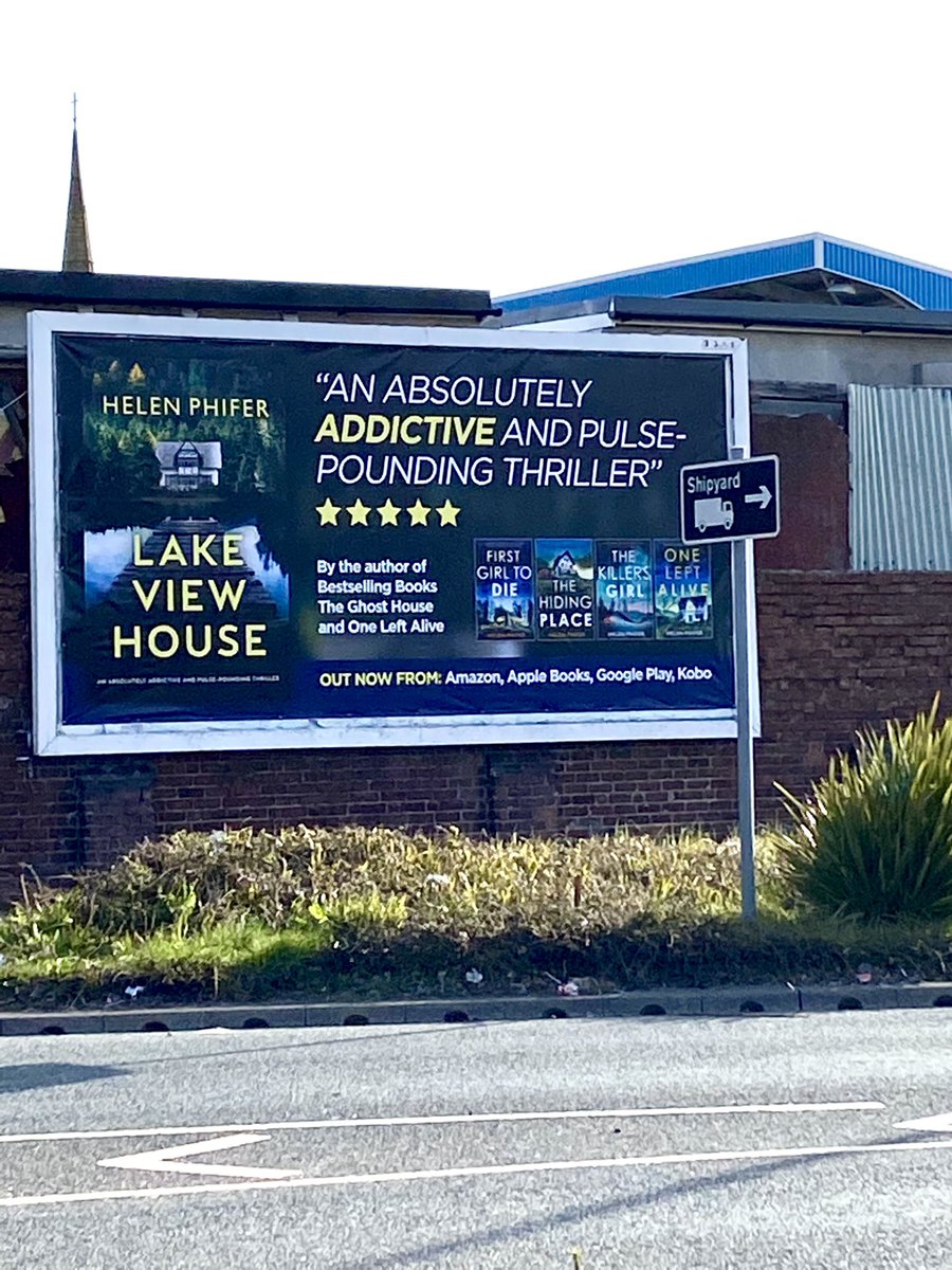 Nothing quite like seeing a humongous picture of your book on a Billboard <a href="/BarrowRaiders/">Barrow Raiders</a> All the author feels <a href="/bookouture/">bookouture</a> 💛

#BookWormSat #books #BookTwitter #bookouture