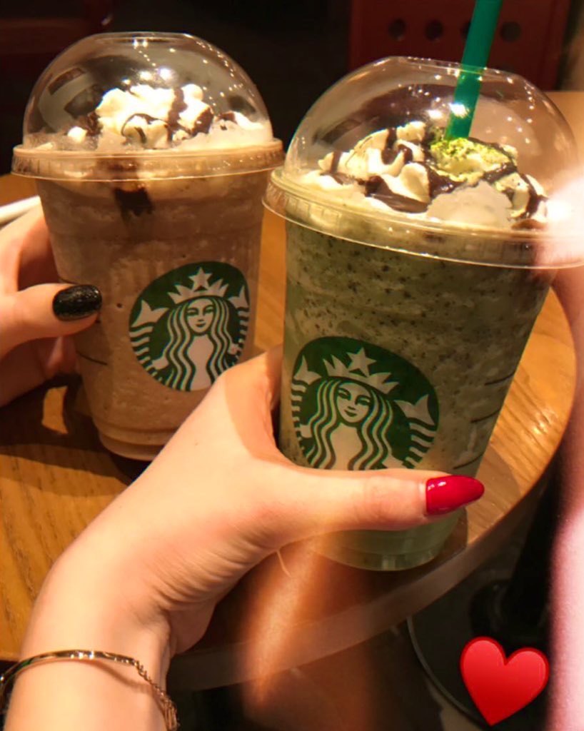 jenny021987's tweet photo. With my best friend 🥰
#Starbucks https://t.co/fk8xeA2pfe
