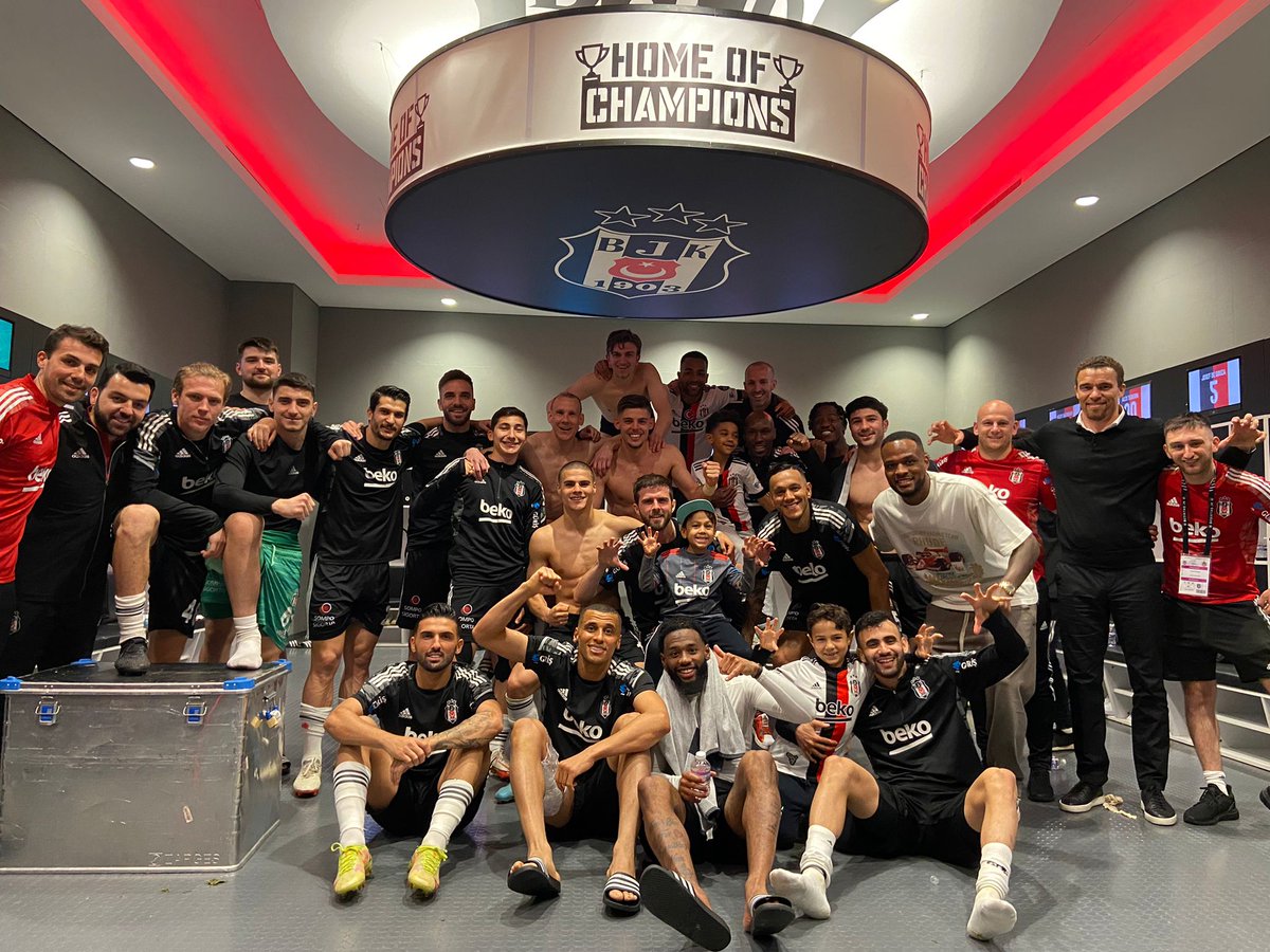 🧿 

#BJKvALY | #BoğazınKartalı