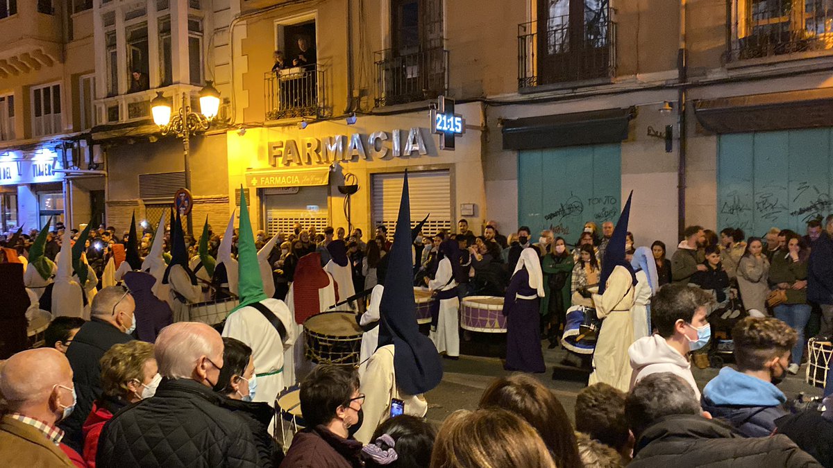 Procesión del pregón de Semana Santa en Zaragoza.