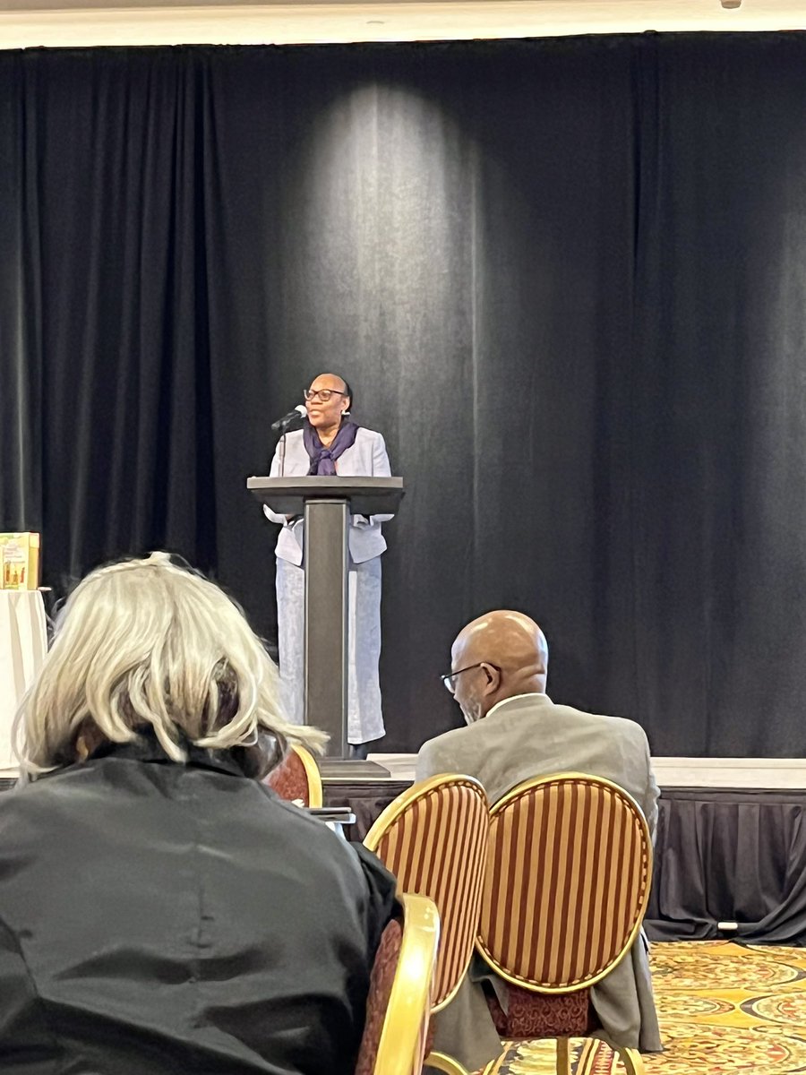 apminaker's tweet photo. @NYAEYC closing session #hope #earlgreene #GoodTrouble https://t.co/4DlWcTbGdk