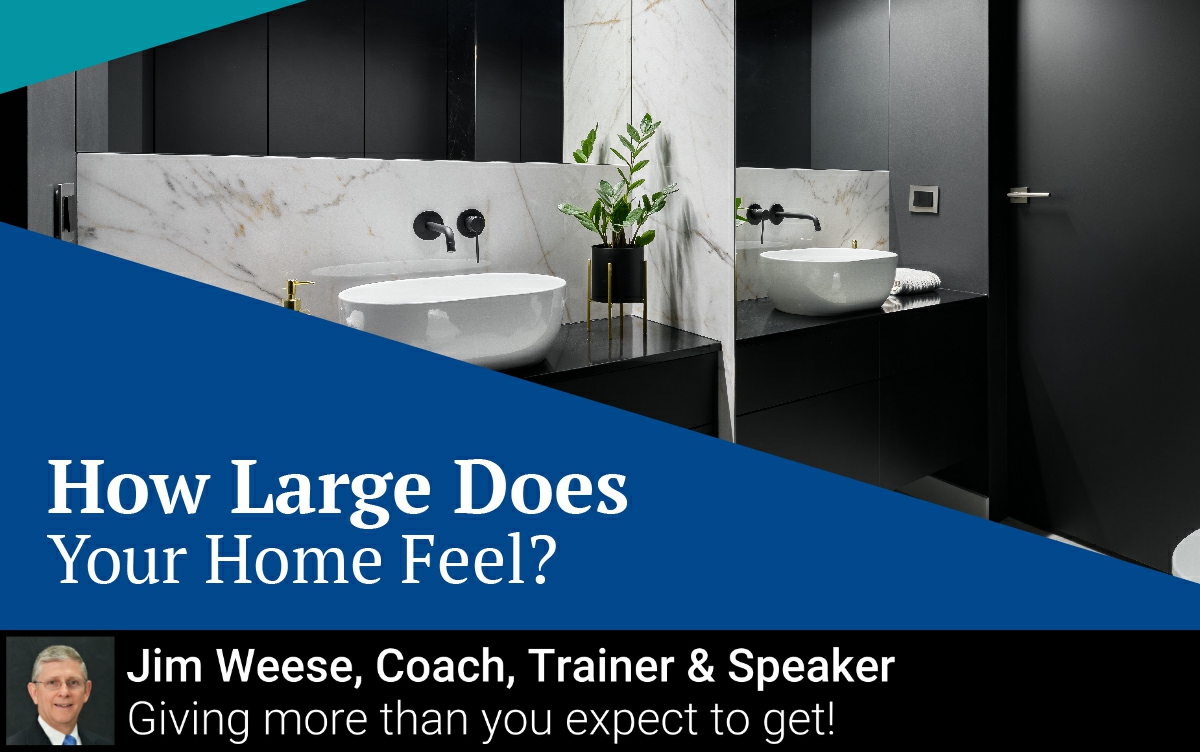 JVWeese's tweet photo. Make your space feel larger by bringing in light, adding mirrors, and clearing out the clutter! https://t.co/4lP4VlvE7g
