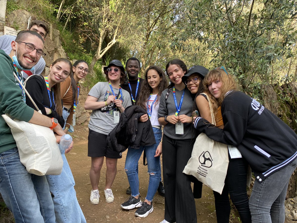 Visiting Penedo da Saudade for a view of Coimbra and poems by recently graduate students recorded on stone plaques. A group of chemistry students from all over Portugal attending ENEQUI2022 joined with gusto in this cultural experience at the end of the second day.