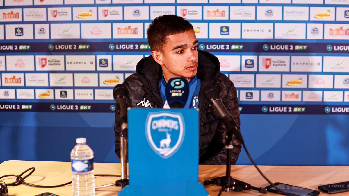 ChamoisStFlo's tweet photo. [#CNFCNO] 🎙 @lensvr s’est également exprimé devant les micros de la presse au terme de la rencontre ⤵️ https://t.co/P4co0y4jLC