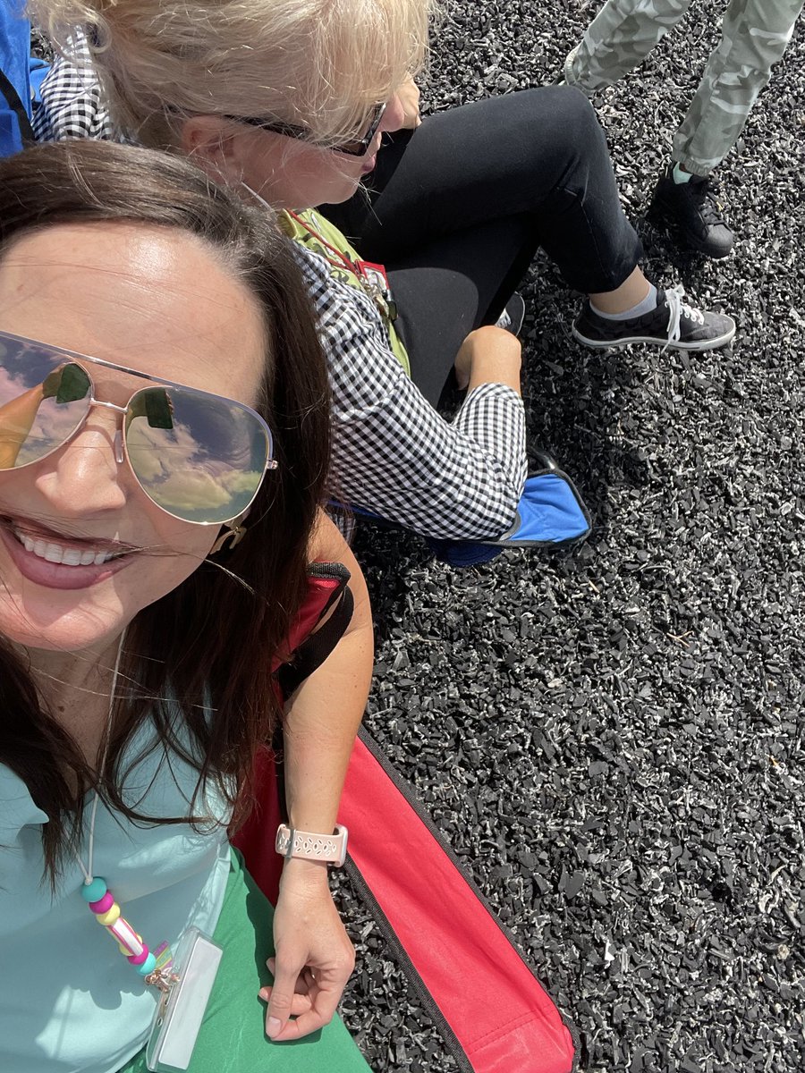 MrsBeckyReed's tweet photo. I nominate @noellegrantha16 for #vbevip!!! Not only is she rocking out our PBL #hungerproject commercial, but she is always fun, committed, determined, and a huge part of our third grade team❤️ https://t.co/1DAorjEtEc