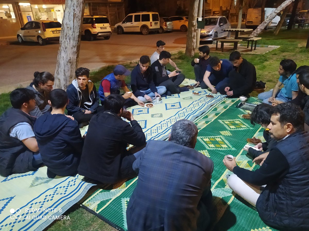 Kitap kahvemizde 7. İftarımızı üniversite hazırlık öğrencileri ile açtık.
<a href="/der_sanl/">Şanlıurfa İnsan-Der</a> 
<a href="/GSB_Sanliurfa/">Şanlıurfa Gençlik ve Spor İl Müdürlüğü</a> 
<a href="/GSB_Sanliurfa/">Şanlıurfa Gençlik ve Spor İl Müdürlüğü</a> 
<a href="/gencliksporbak/">Gençlik ve Spor Bakanlığı 🇹🇷</a> 
<a href="/SanliurfaGm/">Şanlıurfa Gençlik Merkezi</a> 
<a href="/IyilikderSanl/">Şanlıurfa İyilikderneği</a> 
<a href="/iyilikdernegi/">İyilik Derneği</a>