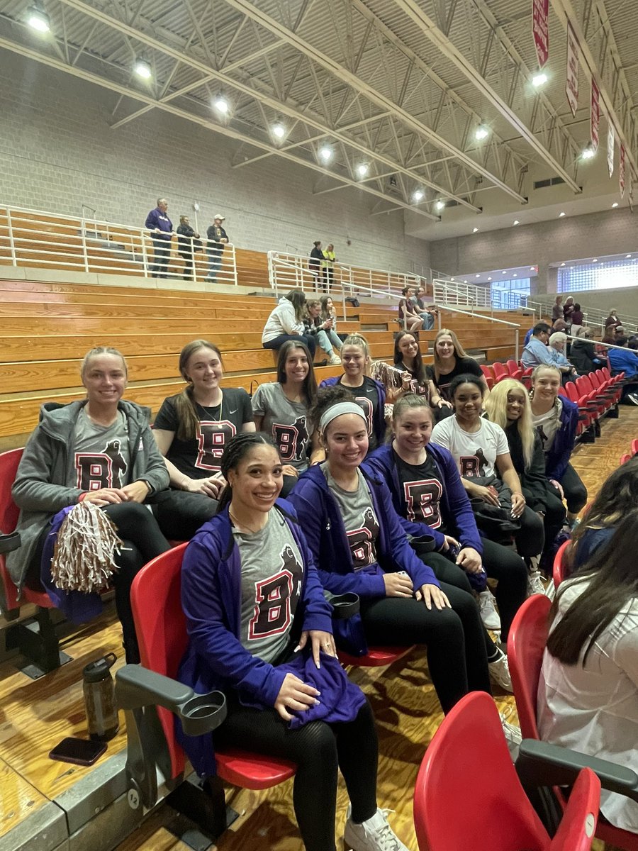UBGymnastics's tweet photo. Wishing the best of luck to all the teams as they take the floor tonight at USAG Nationals. We have to give a special shout out to the team that has treated our little crew like family throughout this season 💜❤️ @BrownGymnastics https://t.co/wOr3THJ7ce