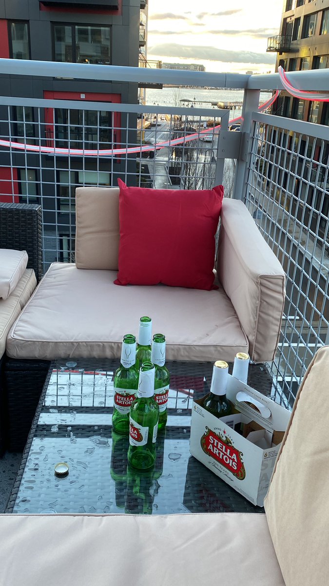 brewtaneous's tweet photo. After party mess ruining your balcony feng shui? Enter the new age with #BREWTANEOUS Less mess. More fun. https://t.co/EALAVoVkbR