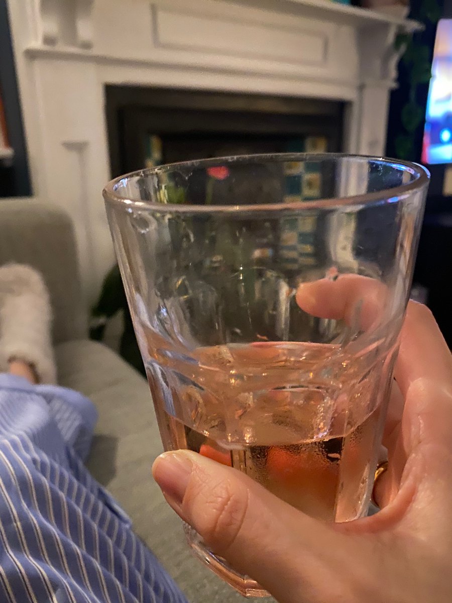 Thinking of the lovely Murray,  and sending love to his family #cheerscaptain <a href="/ScotStratGuy/">Murray Calder</a>